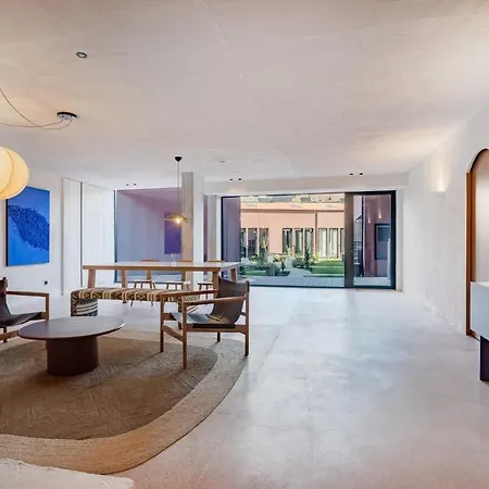 Apartment Urban Loft @ Terracotta Collection *